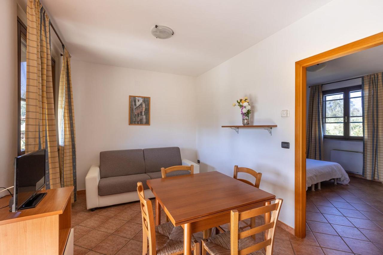 Agriturismo Gli Etruschi Populonia Buitenkant foto